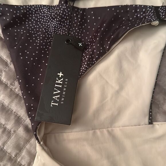 Tavik one piece swimsuit - Picture 3 of 5